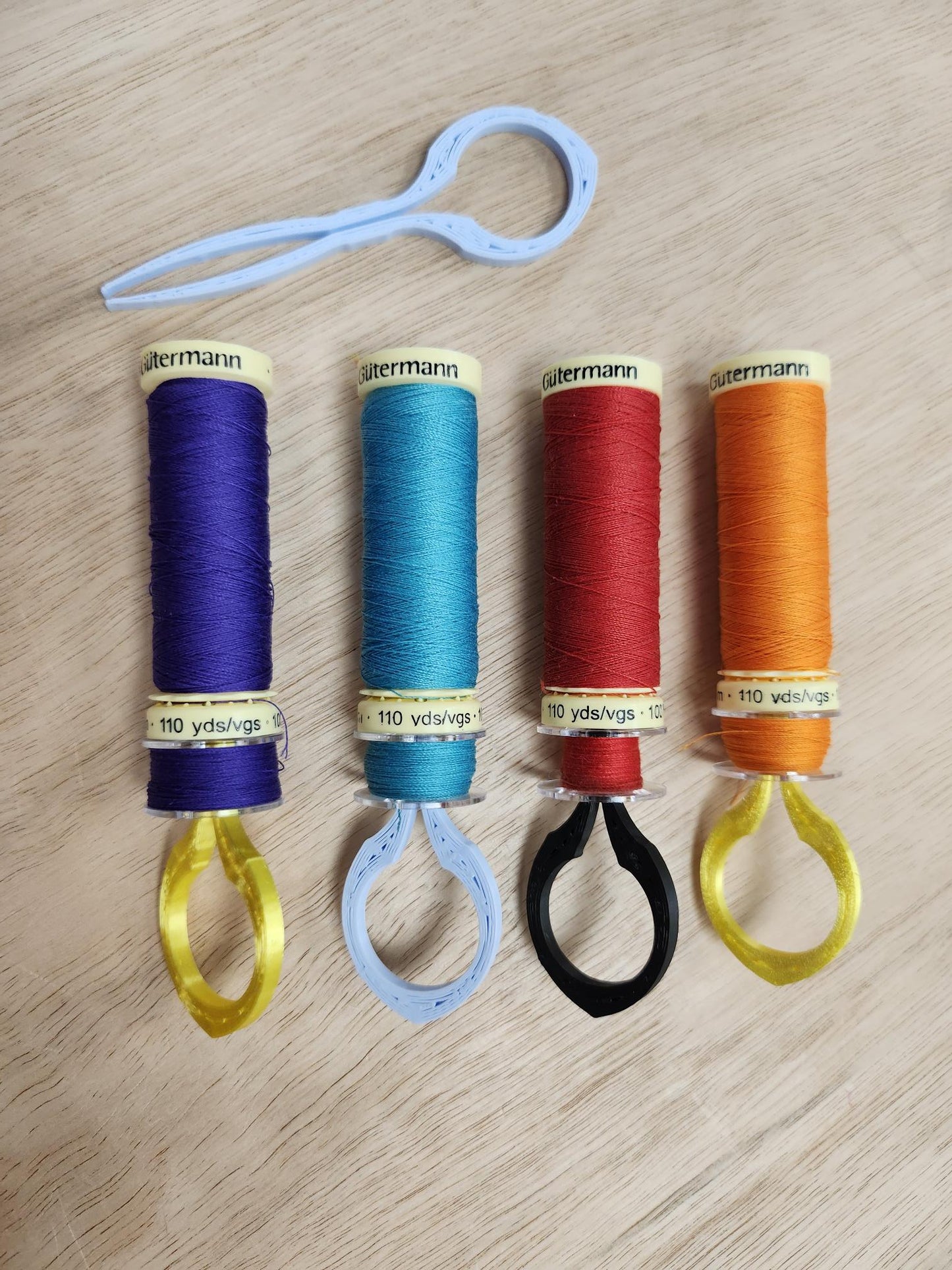Travel Bobbin & Thread Holder