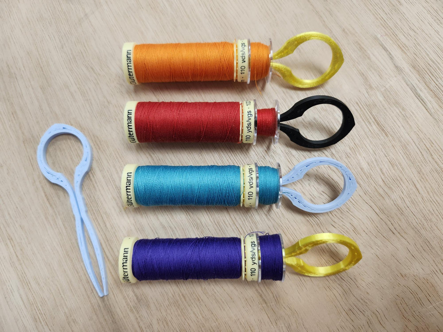 Travel Bobbin & Thread Holder