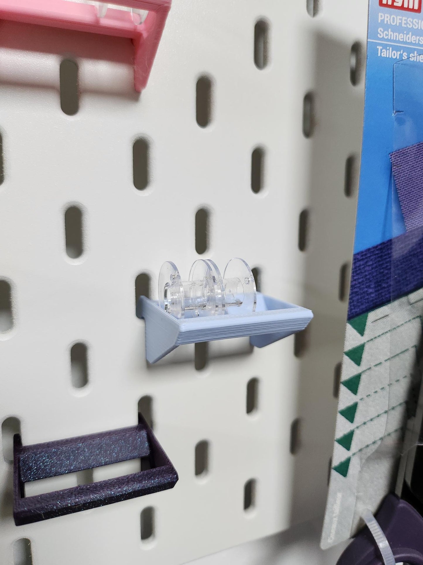 Skadis 3 Bobbin Holder