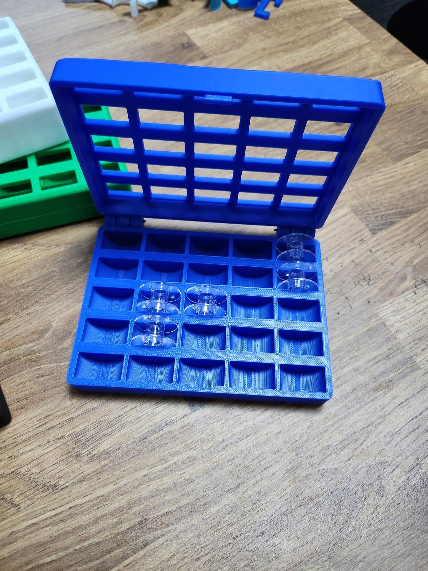 NEW - 25 Bobbin Case