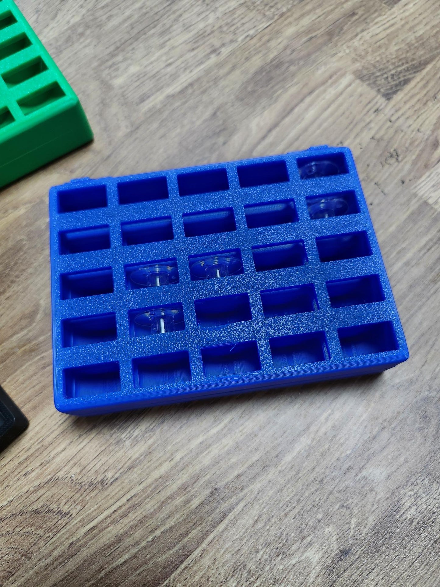NEW - 25 Bobbin Case