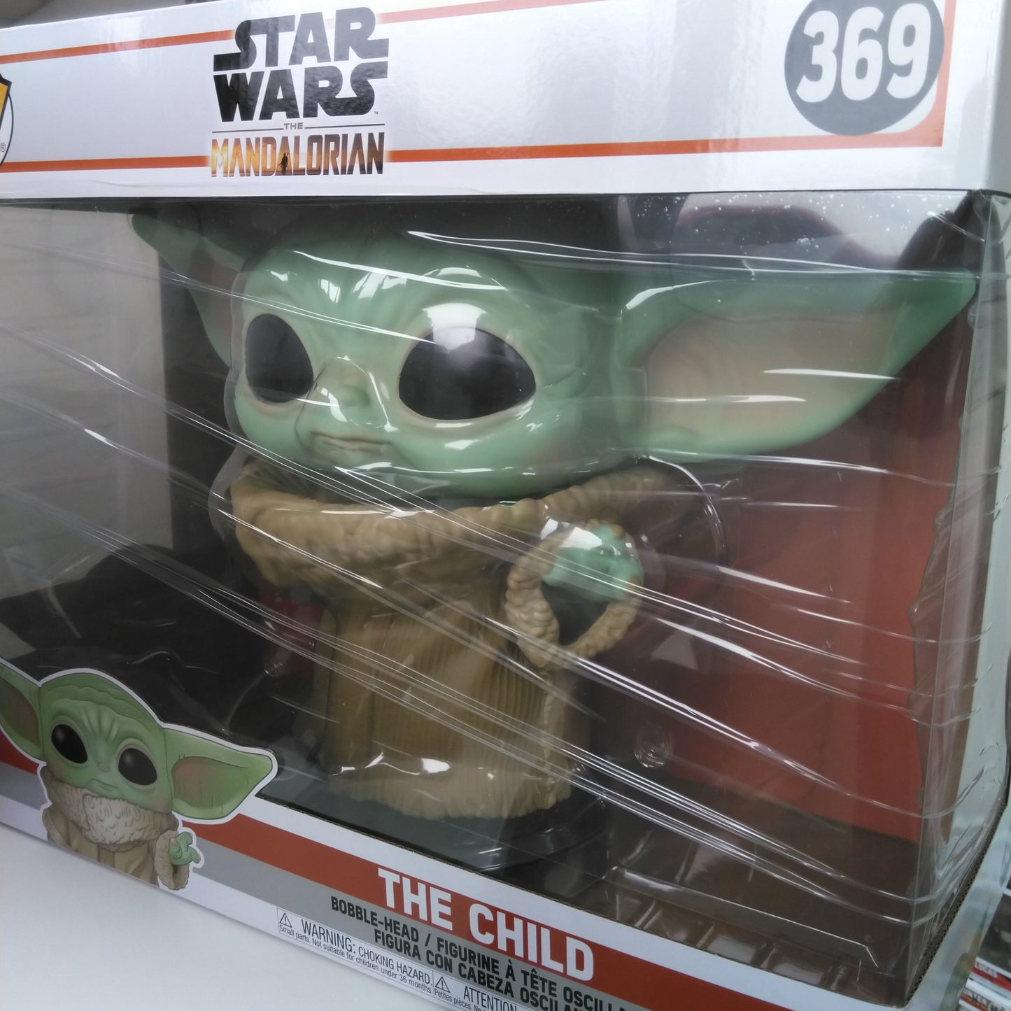 Funko Large Yoda The Child Star Wars 369